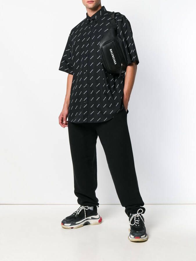 Balenciaga poplin shirt met all-over logoprint Zwart