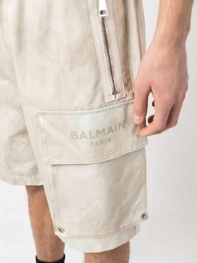 Balmain Cargo shorts Beige