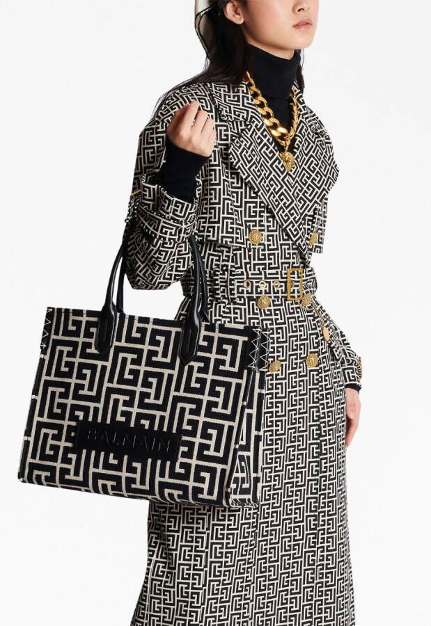 Balmain Schoudertas met monogram jacquard Zwart