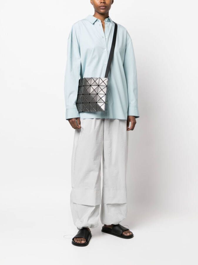 Bao Issey Miyake Lucent crossbodytas Zilver