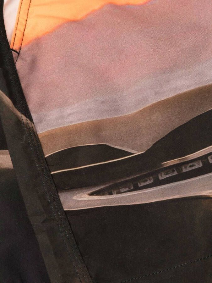 BLUE SKY INN Shorts met grafische print Bruin