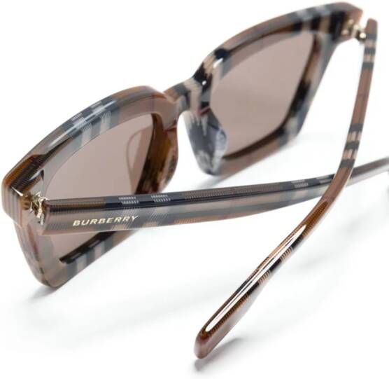 Burberry Eyewear Zonnebril met kettingdetail Bruin