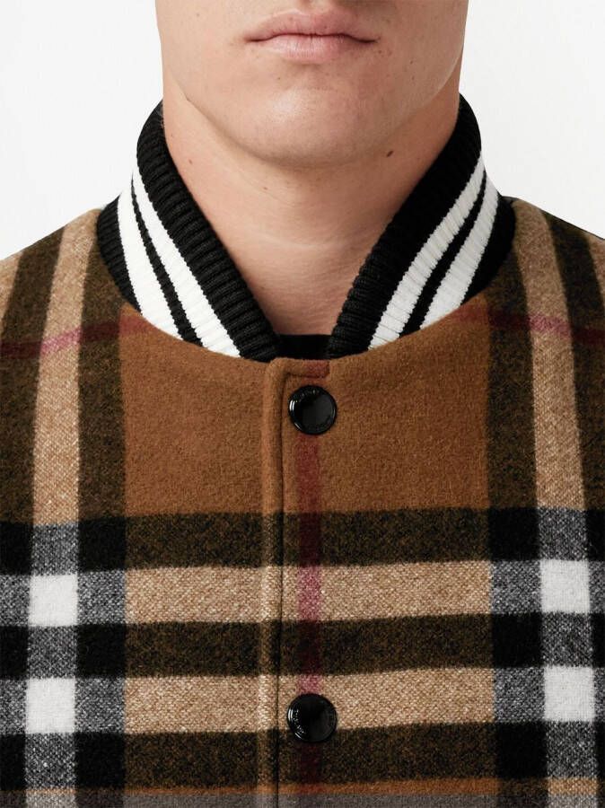 Burberry Geruit bomberjack Bruin