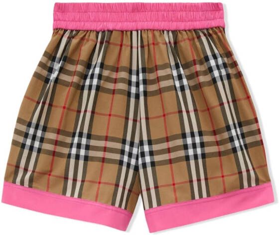 Burberry Kids Geruite shorts Roze