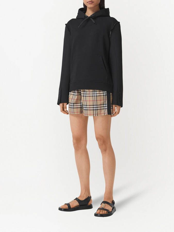 Burberry Shorts met vintage ruit Beige