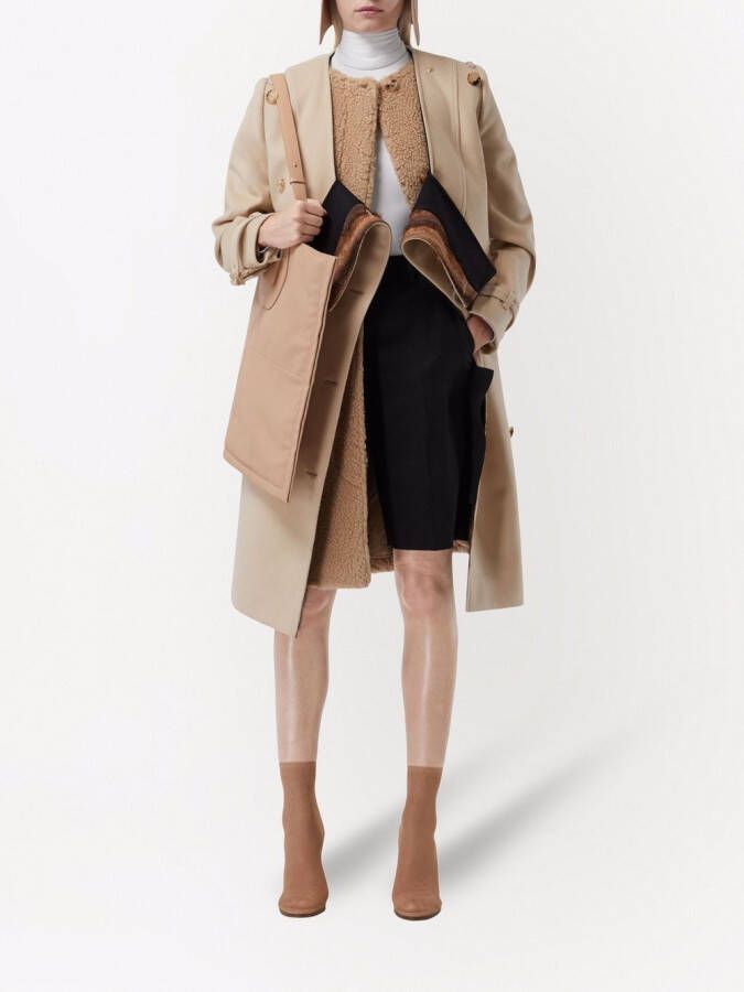 Burberry Trenchcoat met dubbele rij knopen Beige