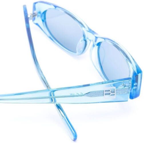 BY FAR Rodeo zonnebril met doorzichtig montuur Blauw