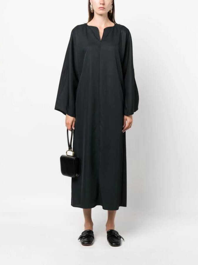 By Malene Birger Midi-jurk met split in de hals Zwart