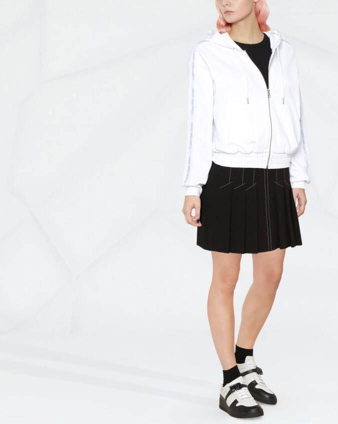 Calvin Klein Jeans Hoodie met geborduurd logo Wit