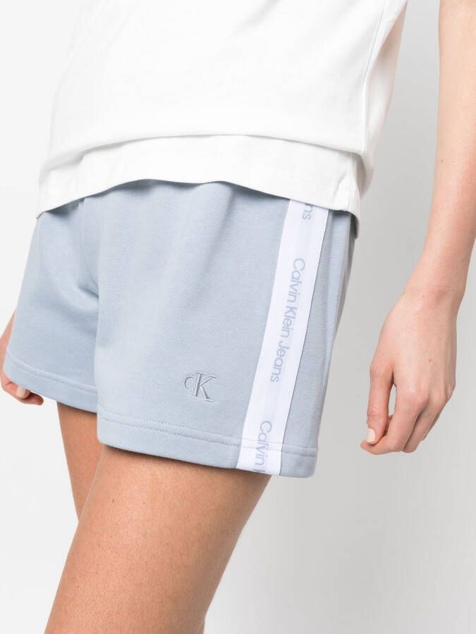 Calvin Klein Jeans Shorts met geborduurd logo Blauw