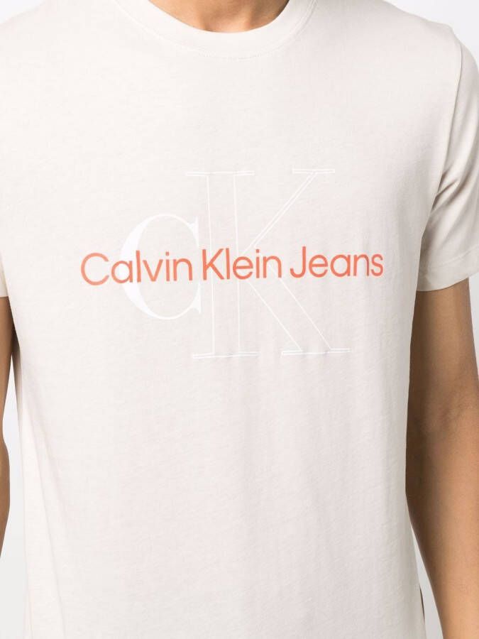 Calvin Klein Jeans T-shirt met logoprint Beige