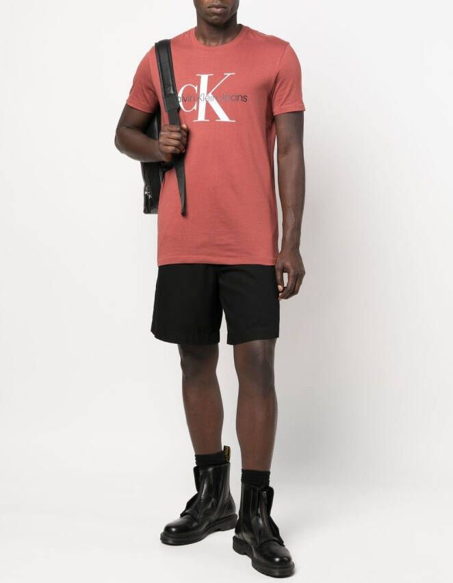 Calvin Klein Jeans T-shirt met logoprint Bruin