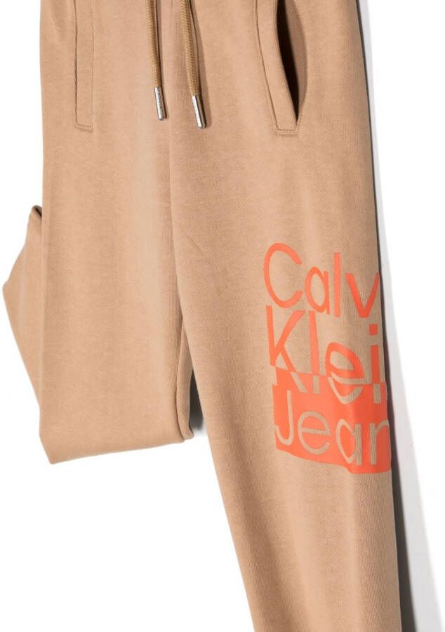 Calvin Klein Kids Trainingsbroek met logoprint en trekkoord Beige