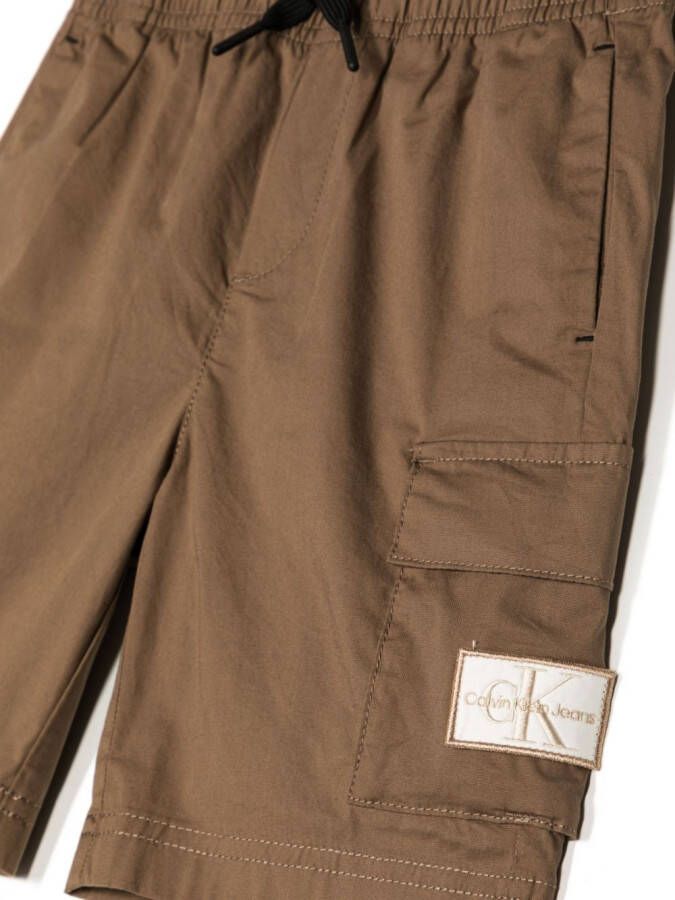 Calvin Klein Kids Shorts met logopatch Bruin