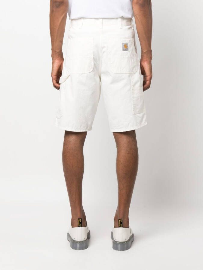 Carhartt WIP Shorts met logopatch Wit
