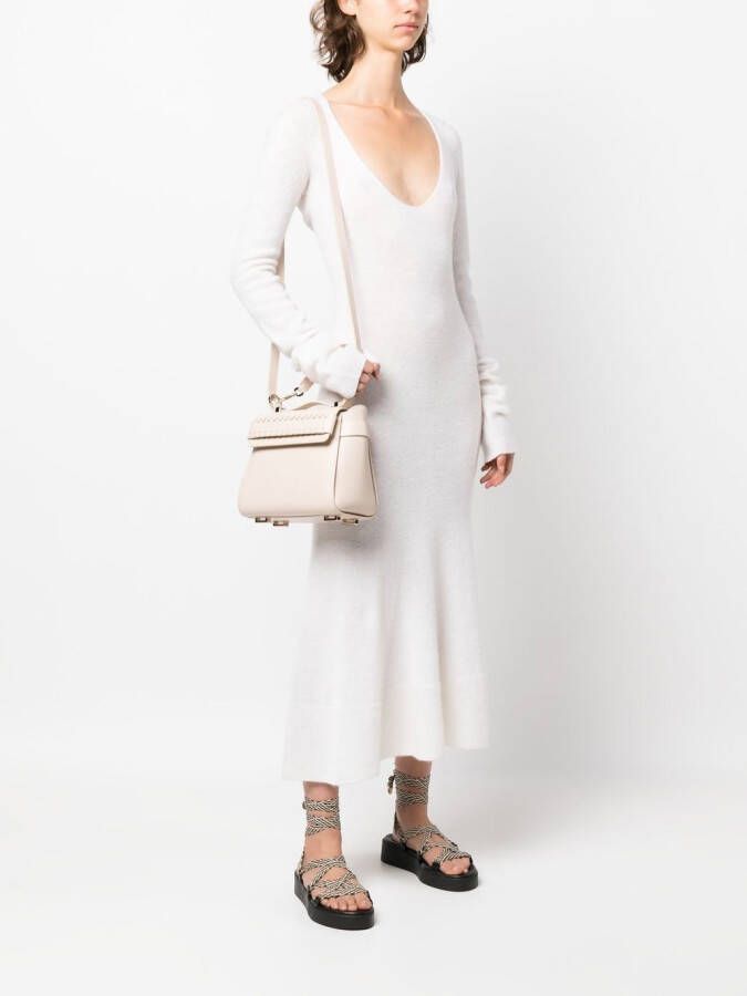 Chloé Shopper met logo-reliëf Beige