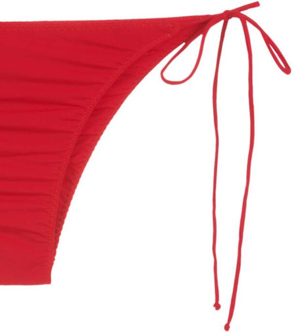 Clube Bossa Bikinislip met gestrikte zijkant Rood