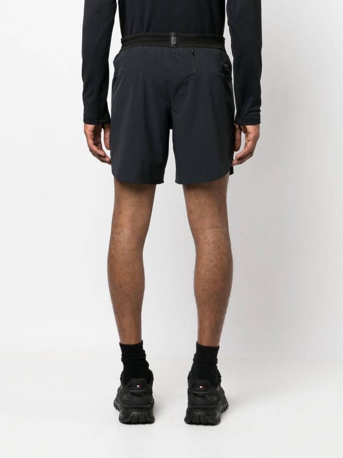 OVER 6'' Sport shorts Zwart
