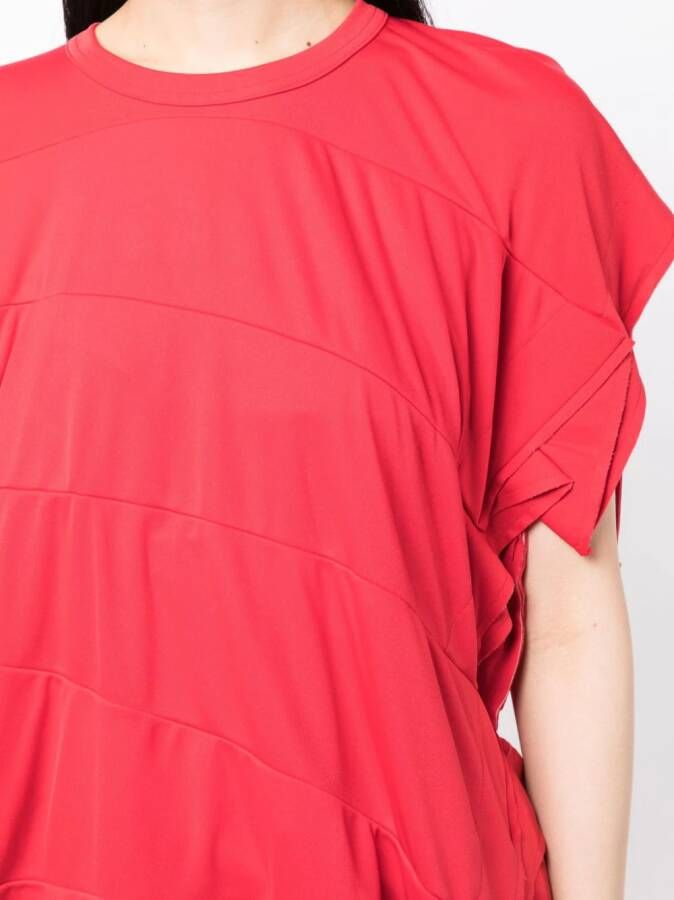 Comme Des Garçons T-shirt met asymmetrische vlakken Rood