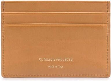 Common Projects Pasjeshouder met logoprint Beige