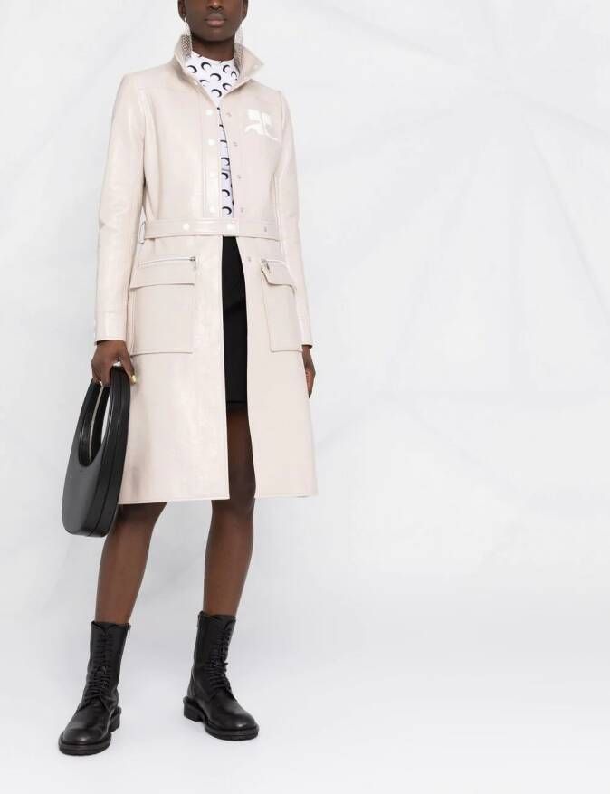 Courrèges Vinyl trenchcoat met logo-applicatie Beige