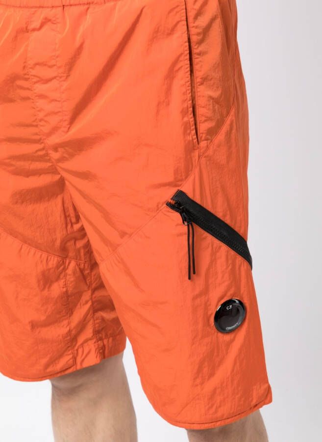 C.P. Company Bermuda shorts met meerdere zakken Oranje