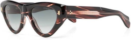 Cutler & Gross Zonnebril met cat-eye montuur Bruin