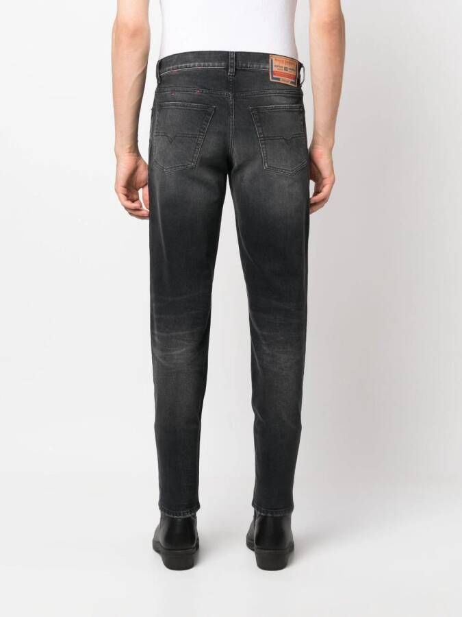 Diesel 2023 D-Finitive jeans met toelopende pijpen Zwart