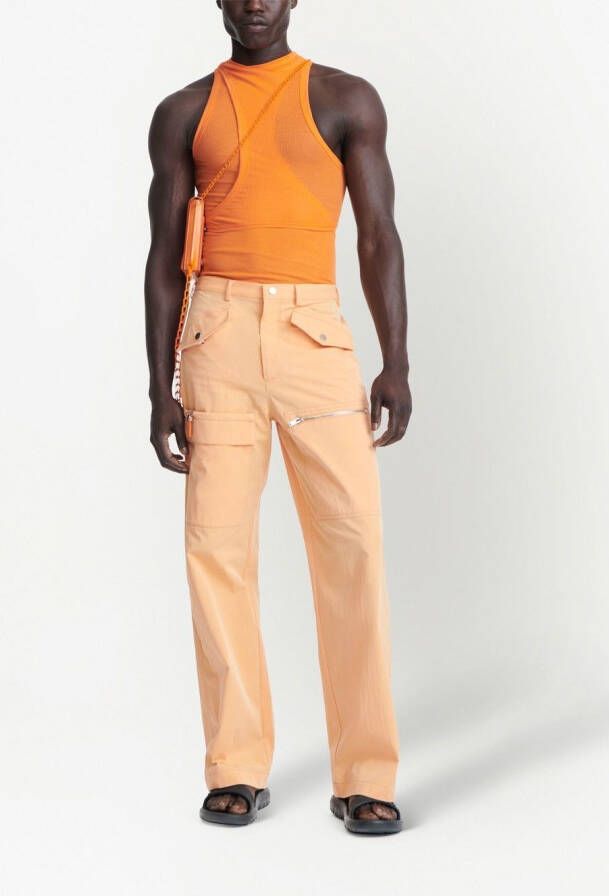 Dion Lee Broek met meerdere zakken Oranje