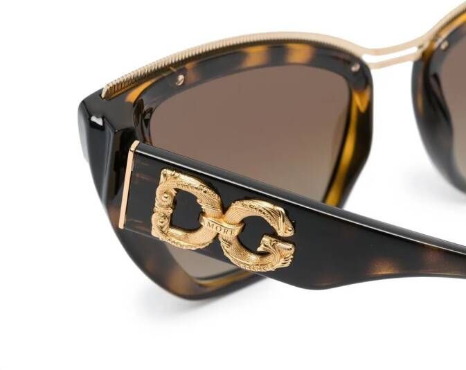 Dolce & Gabbana Eyewear Zonnebril met kattenoog montuur Bruin