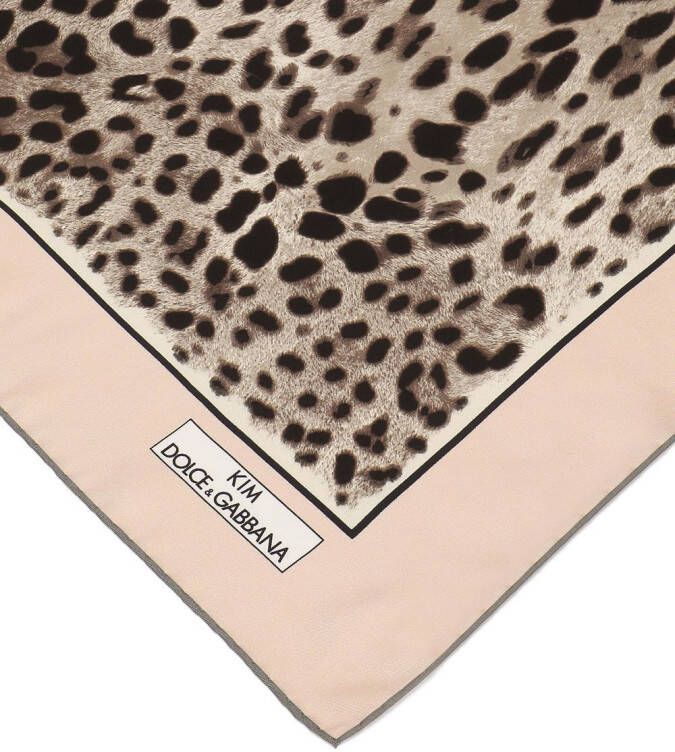 Dolce & Gabbana KIM DOLCE&GABBANA twill sjaal met luipaardprint Beige