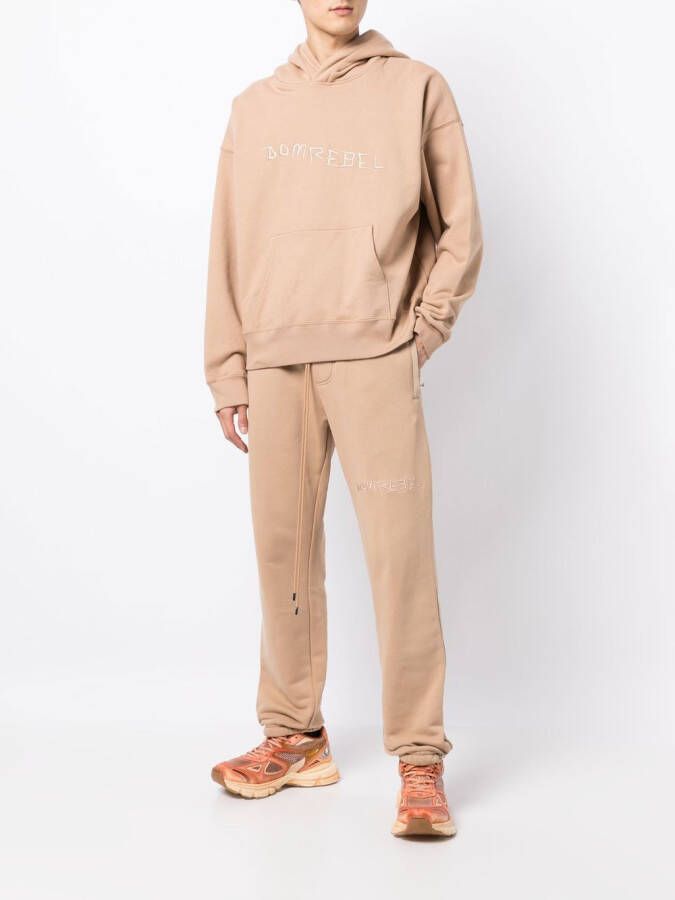 DOMREBEL Hoodie met geborduurde tekst Bruin