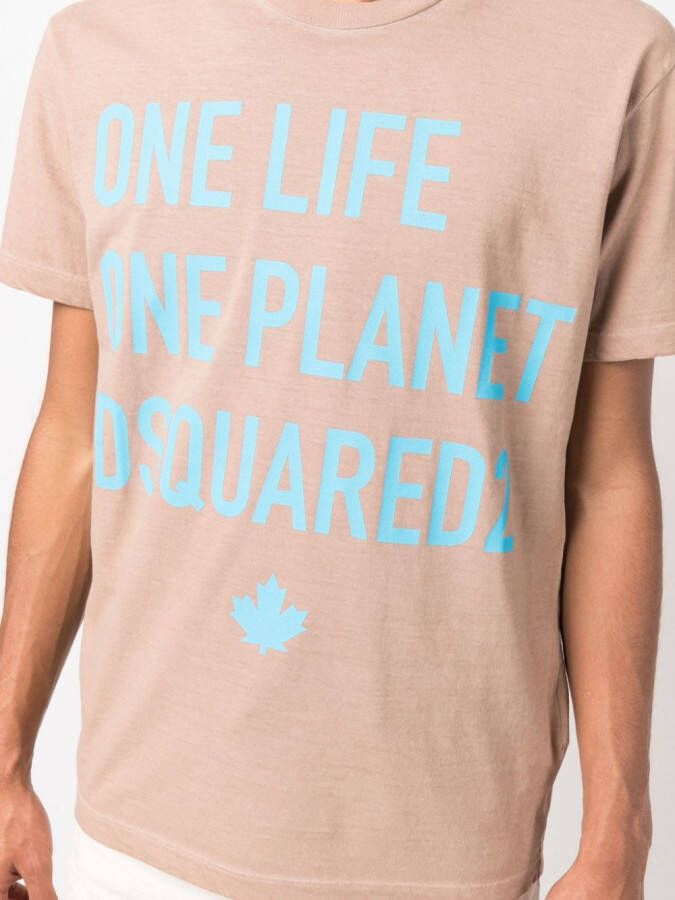 Dsquared2 T-shirt met tekst Bruin