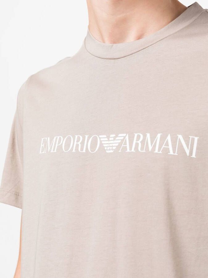 Emporio Armani T-shirt met logo Beige