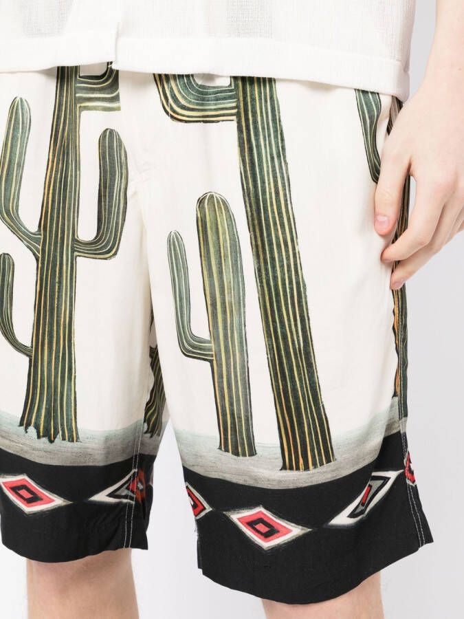 Endless Joy Shorts met print Bruin