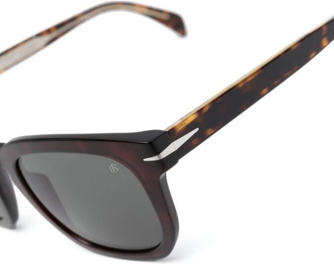 Eyewear by David Beckham Zonnebril met schildpadschild design Bruin