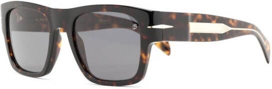 Eyewear by David Beckham Zonnebril met schildpadschild design Bruin