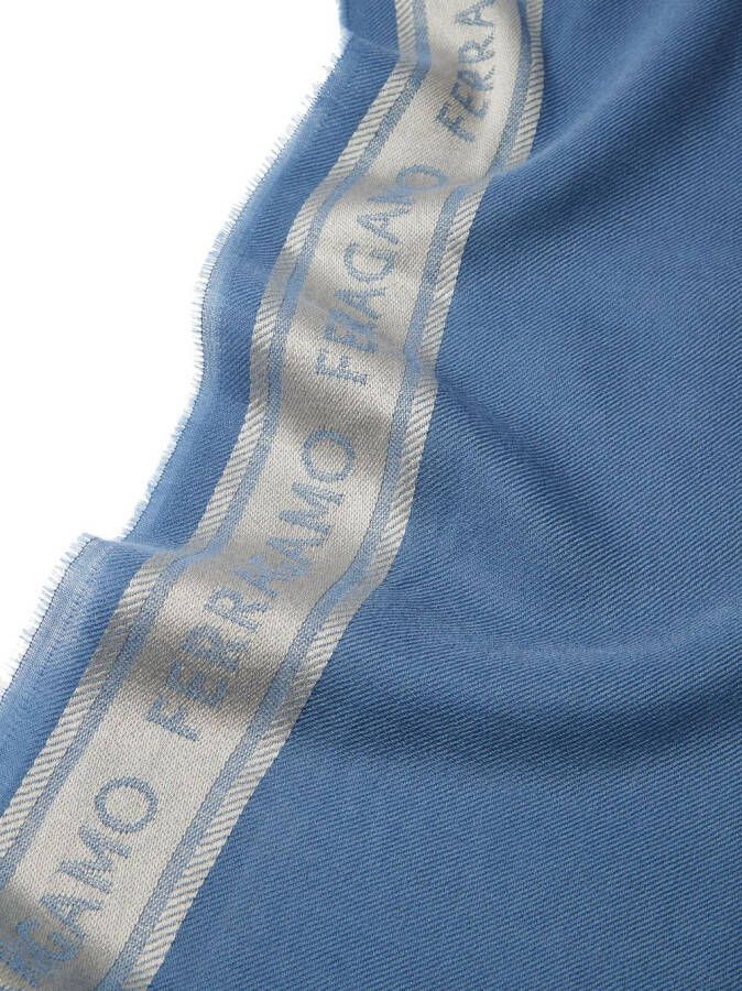 Ferragamo Sjaal met colourblocking Blauw