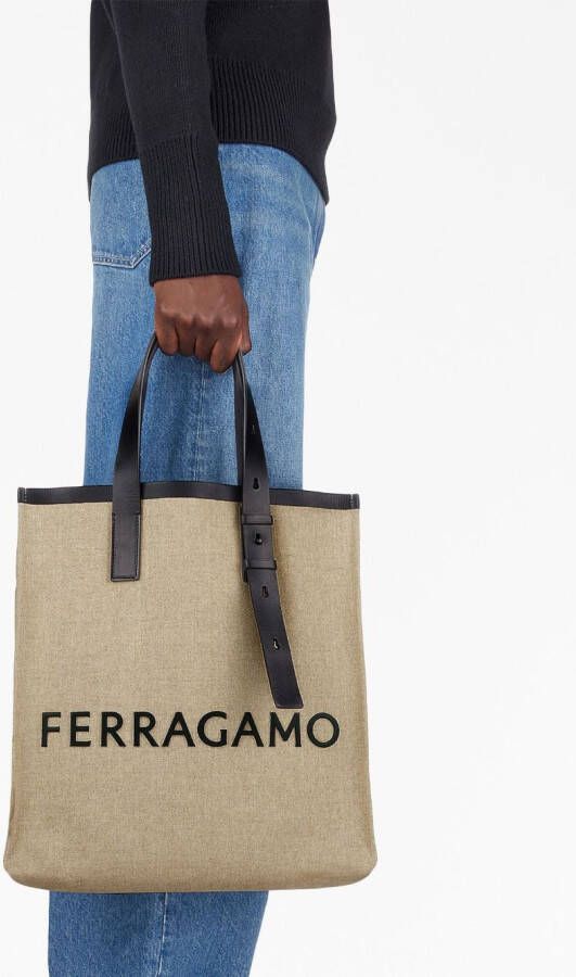 Ferragamo Leren shopper Beige