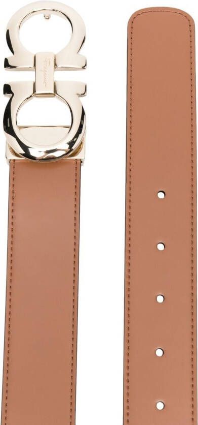 Ferragamo Riem met logogesp Beige