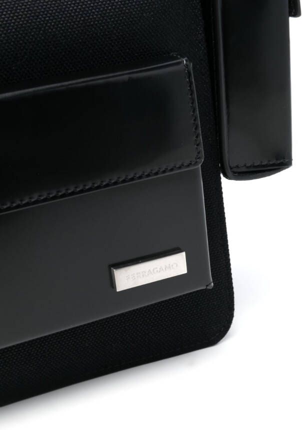Ferragamo Schoudertas met meerdere zakken Zwart