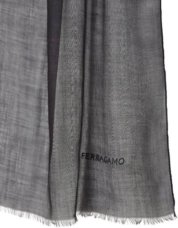 Ferragamo Semi-doorzichtige sjaal Zwart