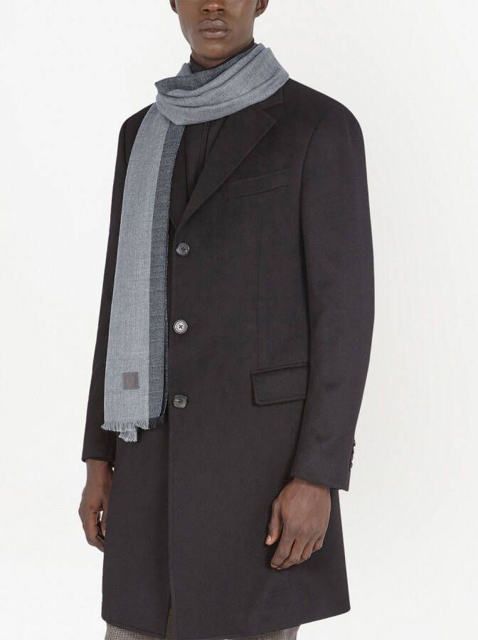 Ferragamo Sjaal met franjes Grijs