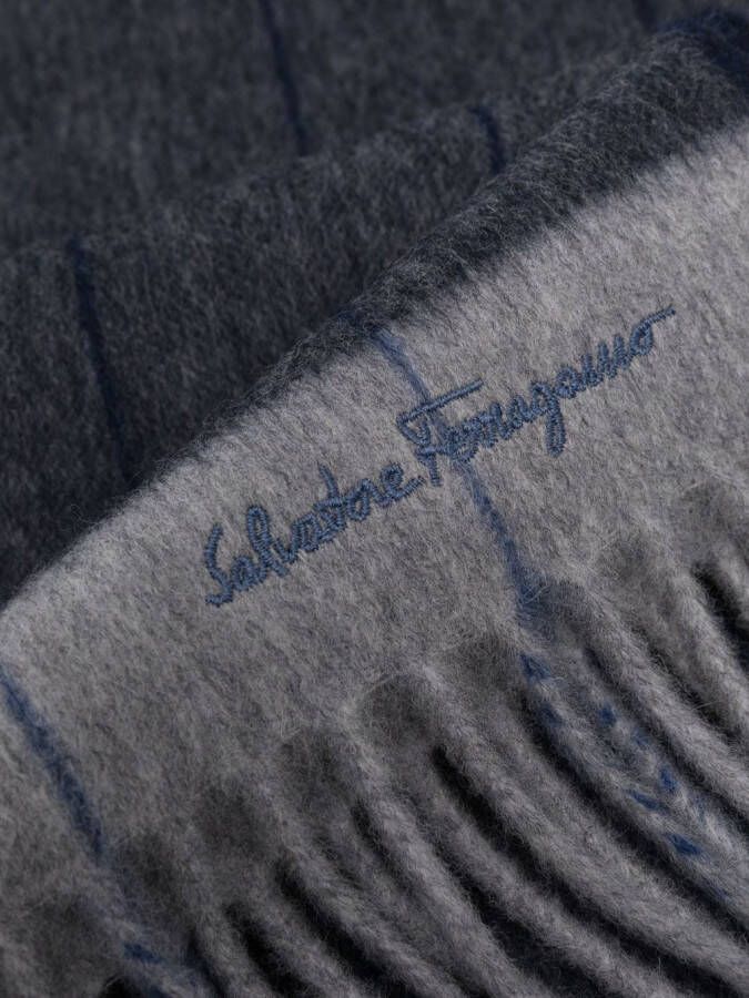 Ferragamo Sjaal met geborduurd logo Blauw