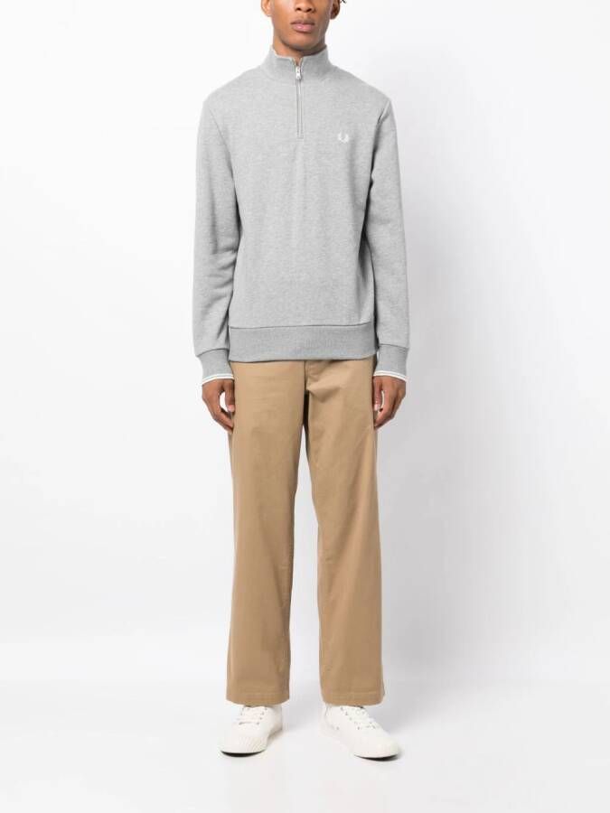 Fred Perry Sweater met geborduurd logo Grijs