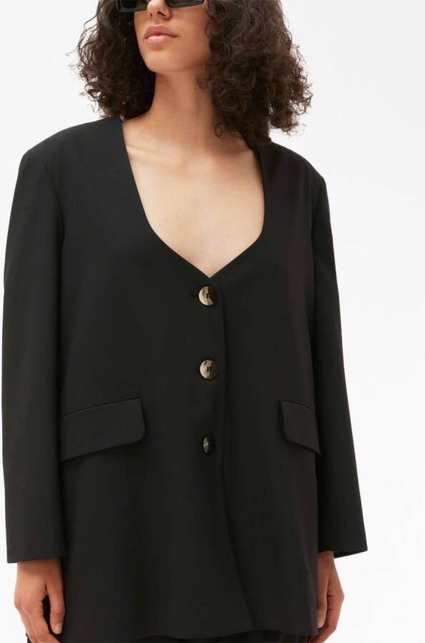 GANNI Blazer met enkele rij knopen Zwart