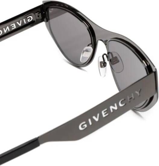 Givenchy Zonnebril met cat-eye montuur Zwart