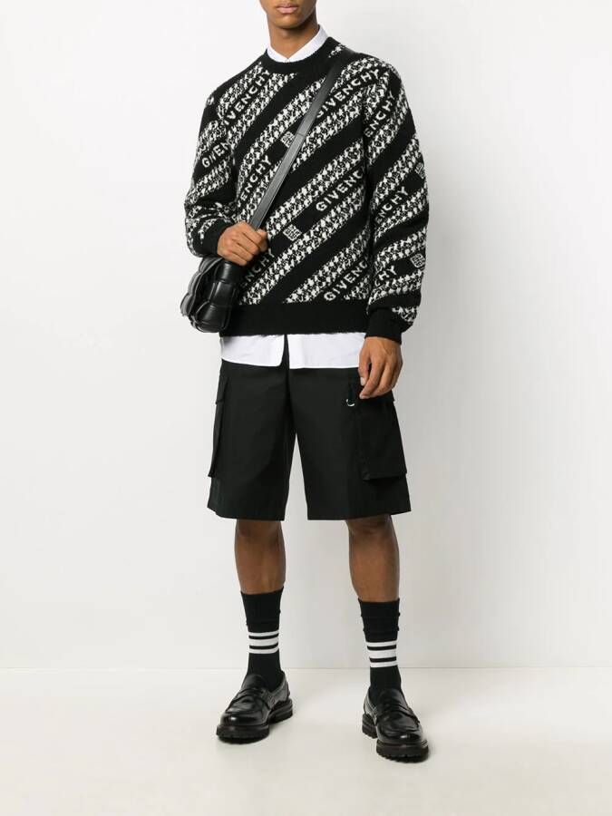 Givenchy Oversized shorts Zwart