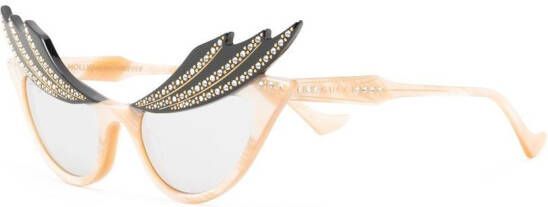 Gucci Eyewear Hollywood Forever cat-eye zonnebril Beige