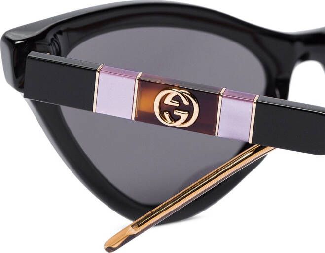 Gucci Eyewear Zonnebril met kattenoog montuur Zwart